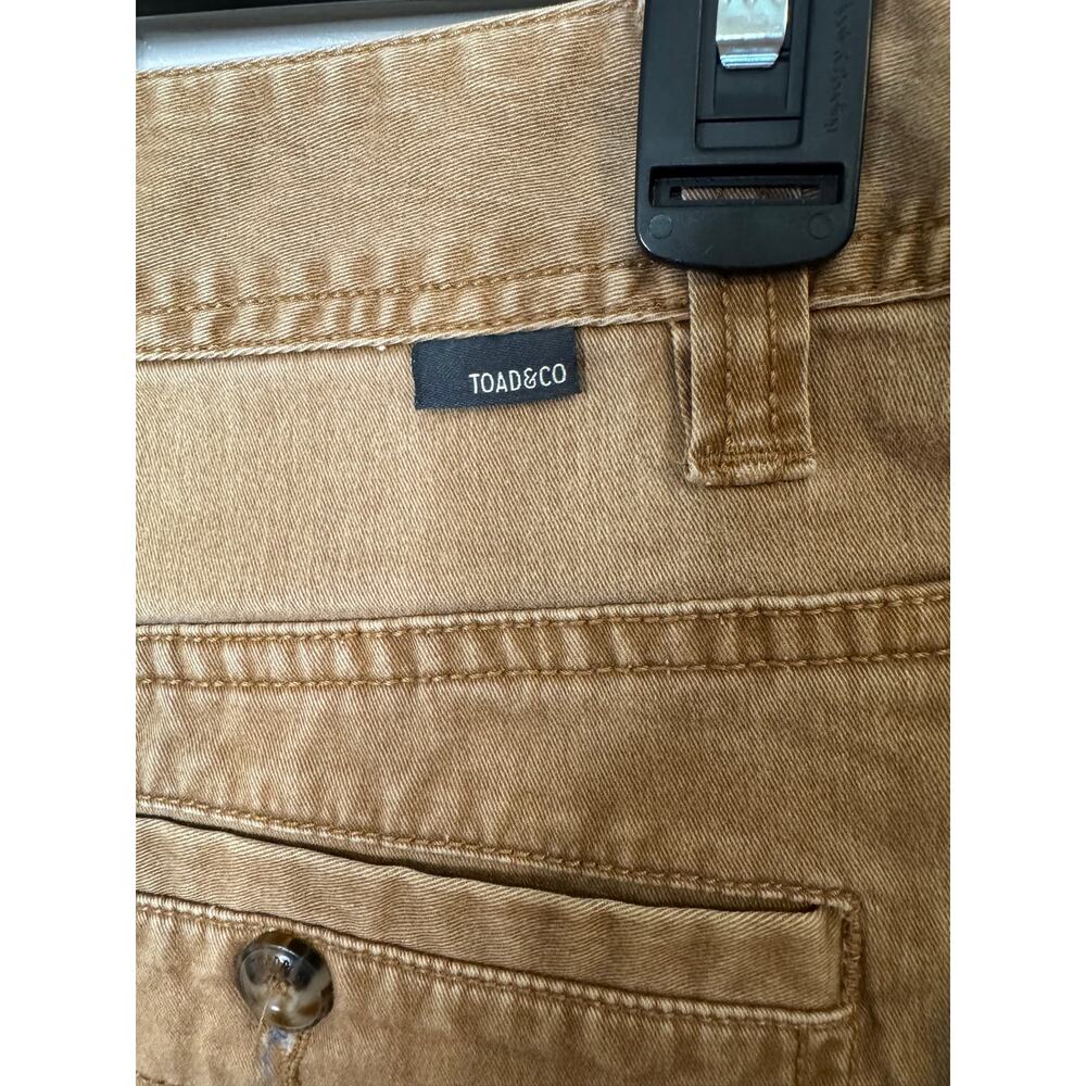 Toad & Co Men's Mission Ridge Shorts Chino Organic Cotton 38 x 8 Brown - Picture 4 of 11